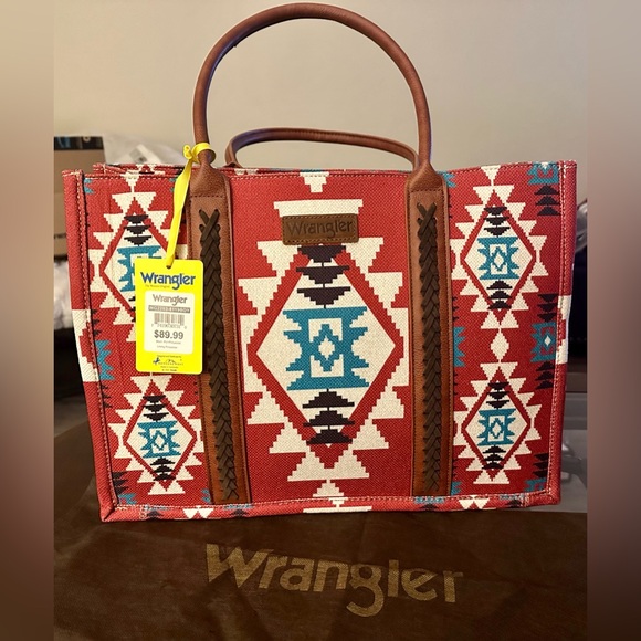 NWT WRANGLER Large Shoulder Tote Bag - Red Aztec Southwestern Canvas - Picture 2 of 7